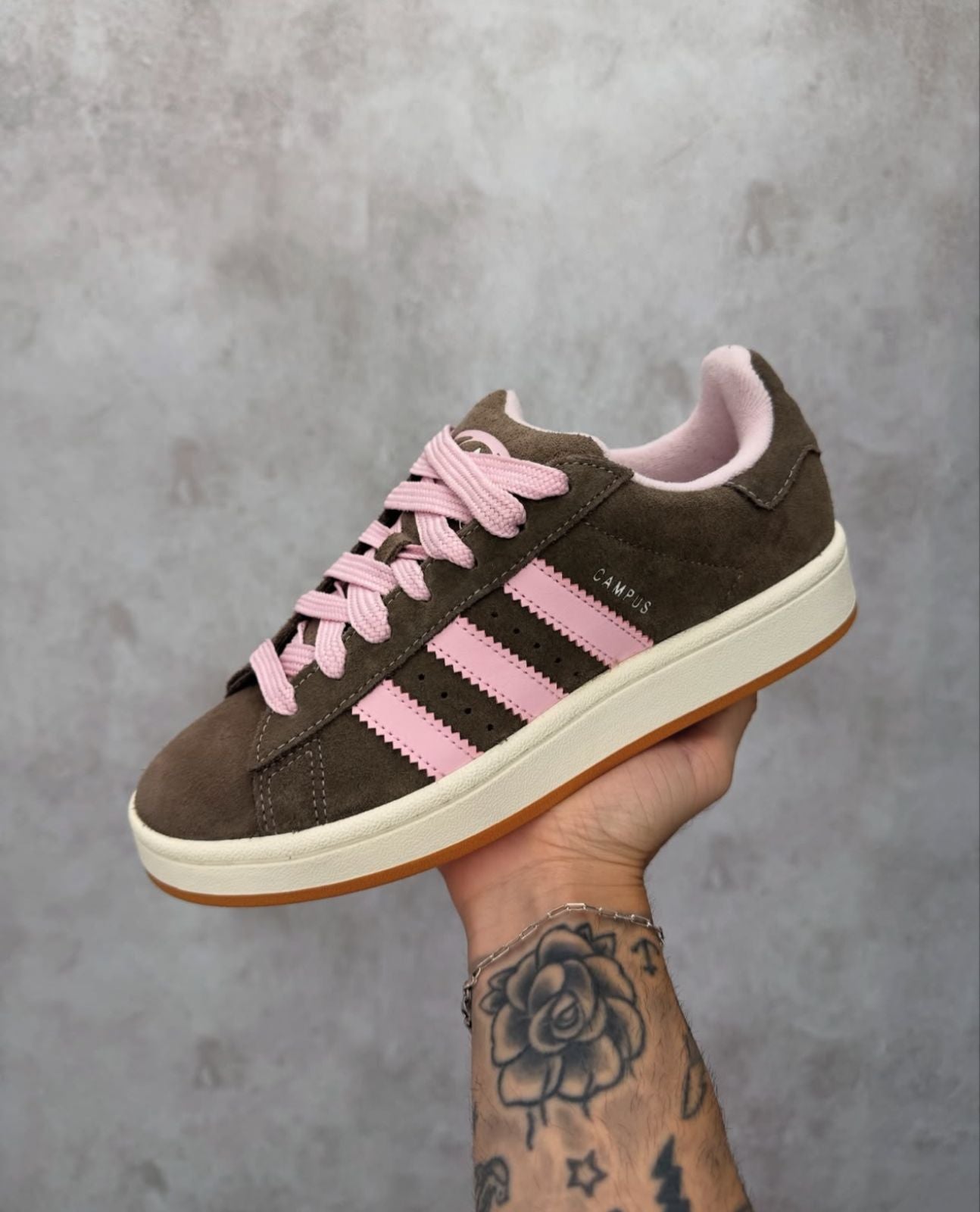 Adidas campus
