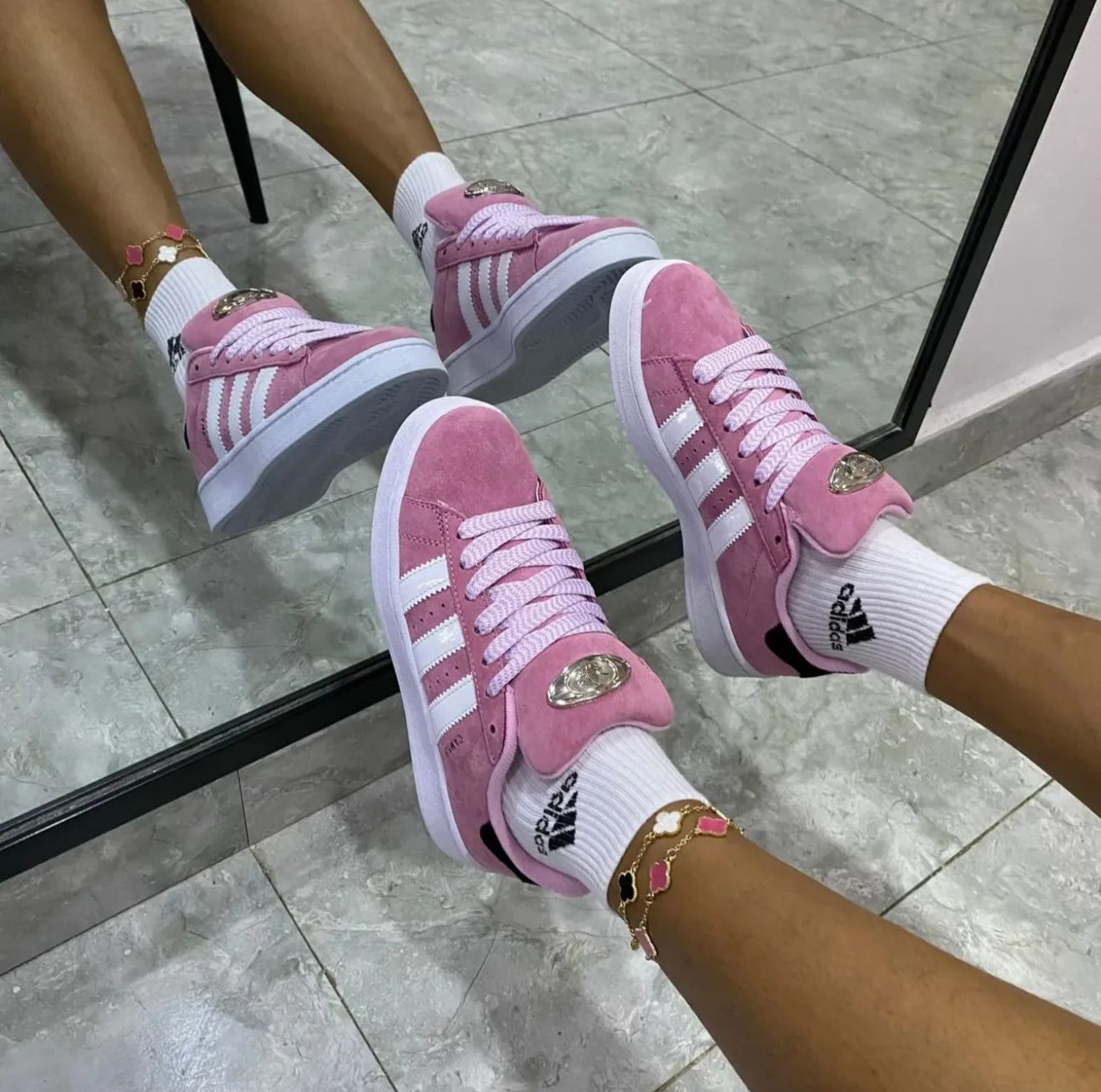 Adidas campus