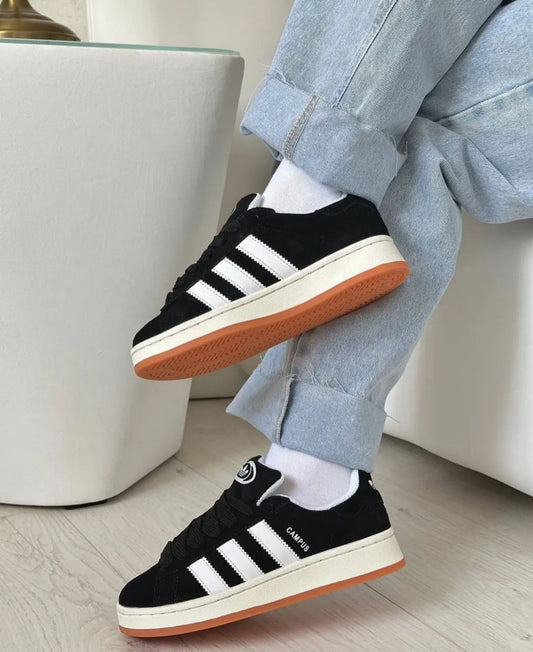 Adidas campus