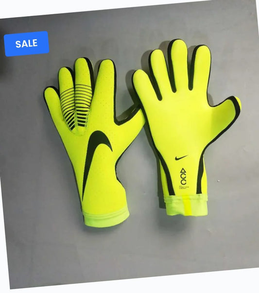Nike gloves