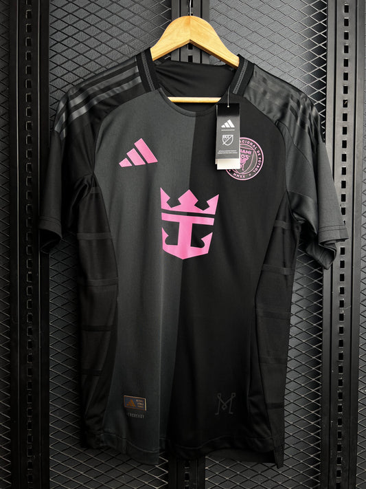 Inter Miami away