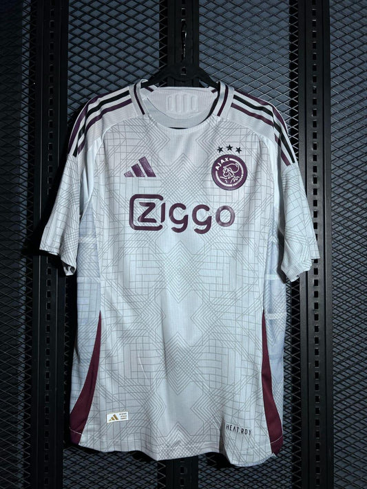 Ajax away 25/26