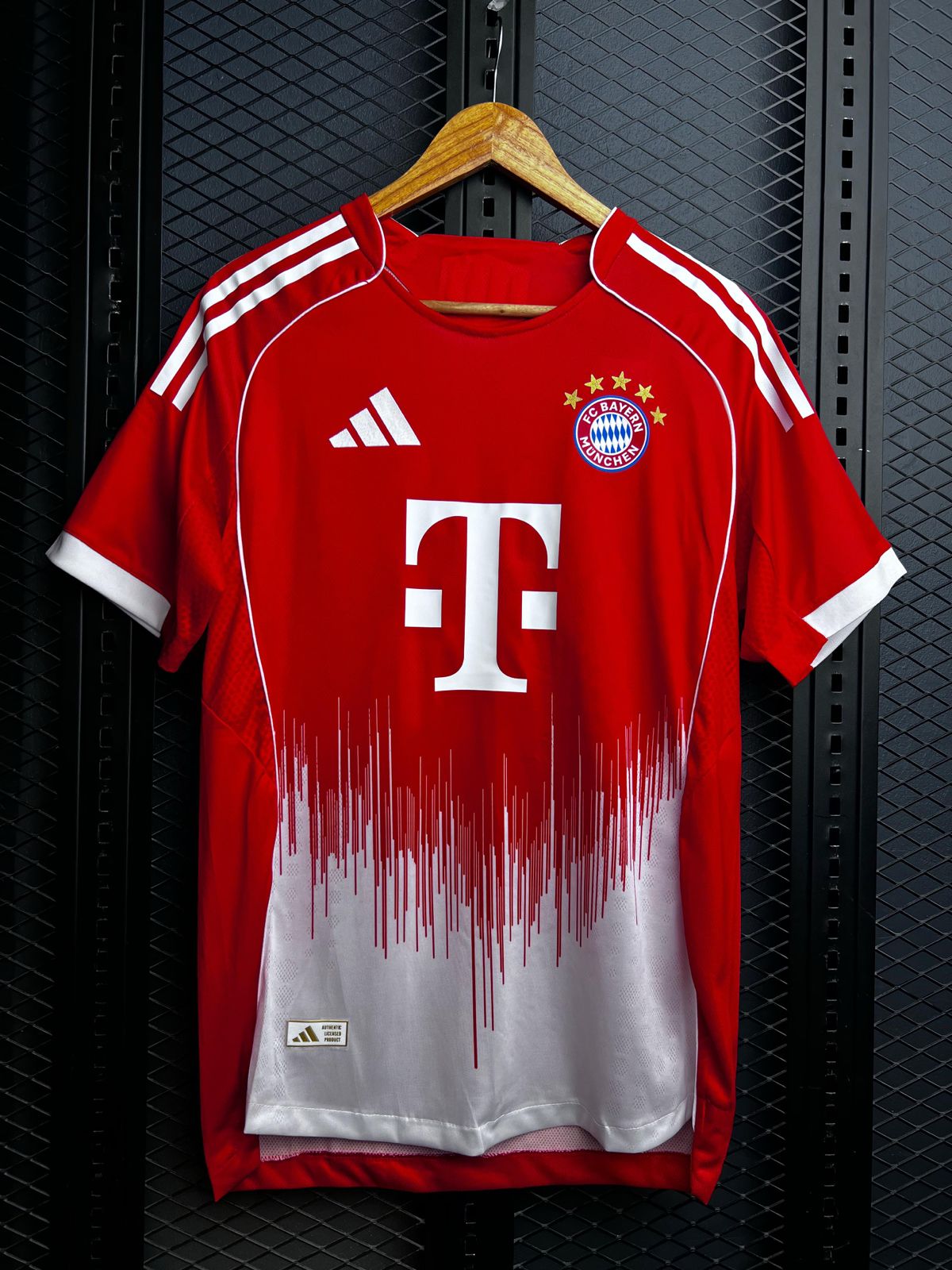 Bayern home 25/26
