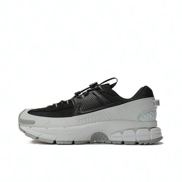 Nike zoom vomero 5
