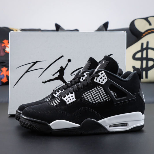 Jordan 4 retro