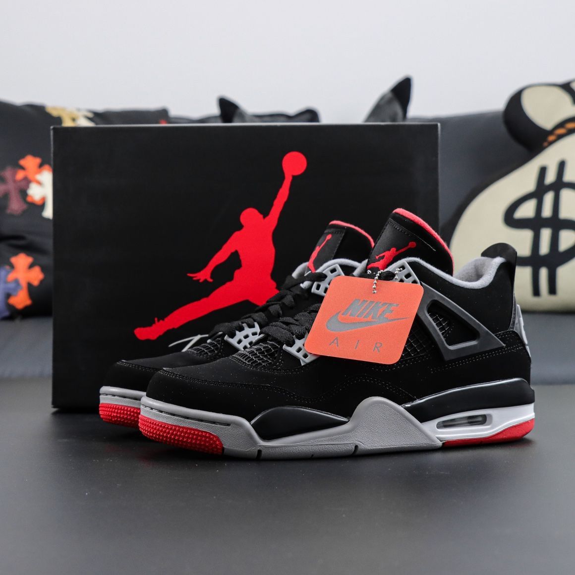Jordan 4 retro