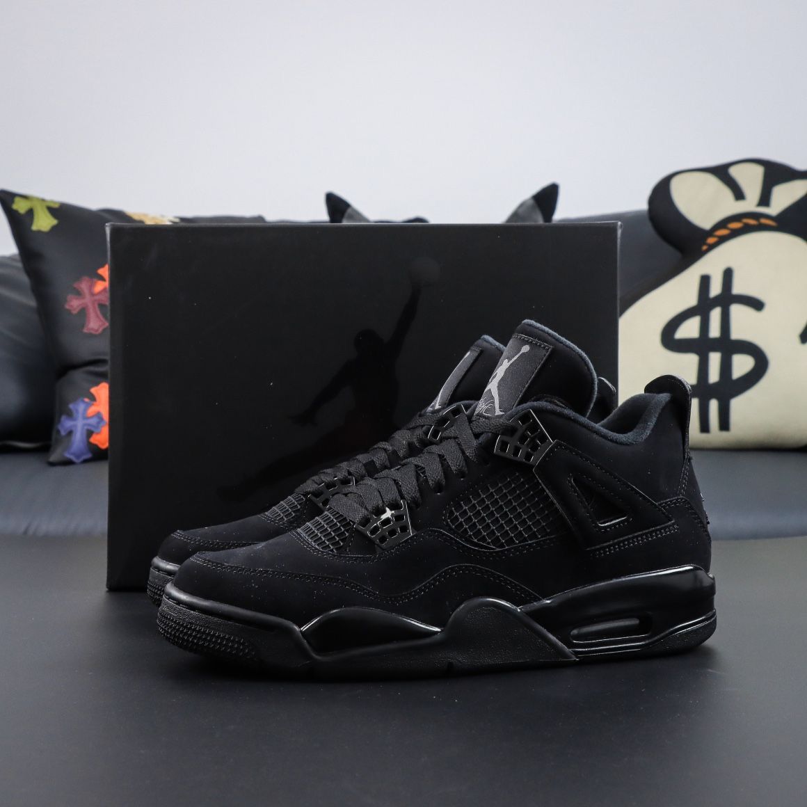 Jordan 4 retro