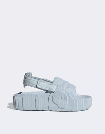 ADILETTE 22 XLG SLIDES