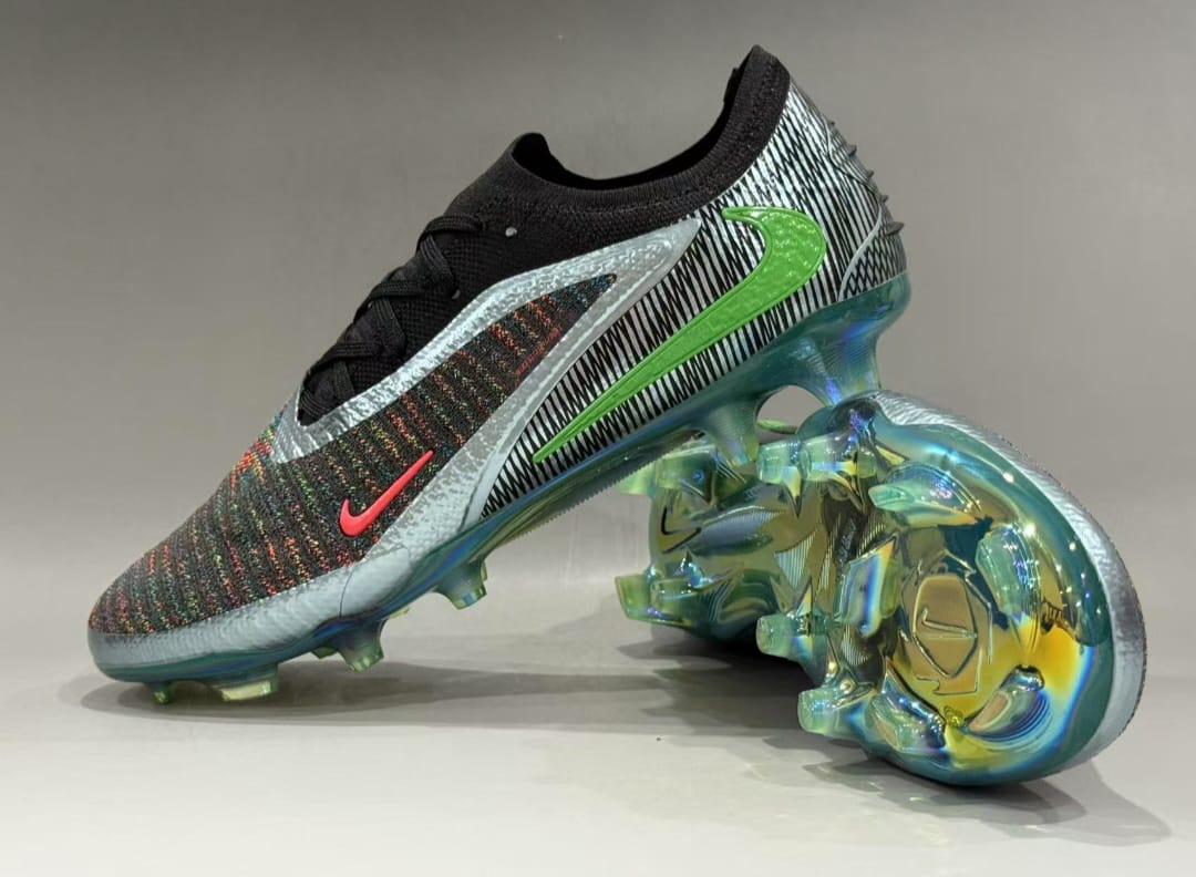 Nike Phantom 6